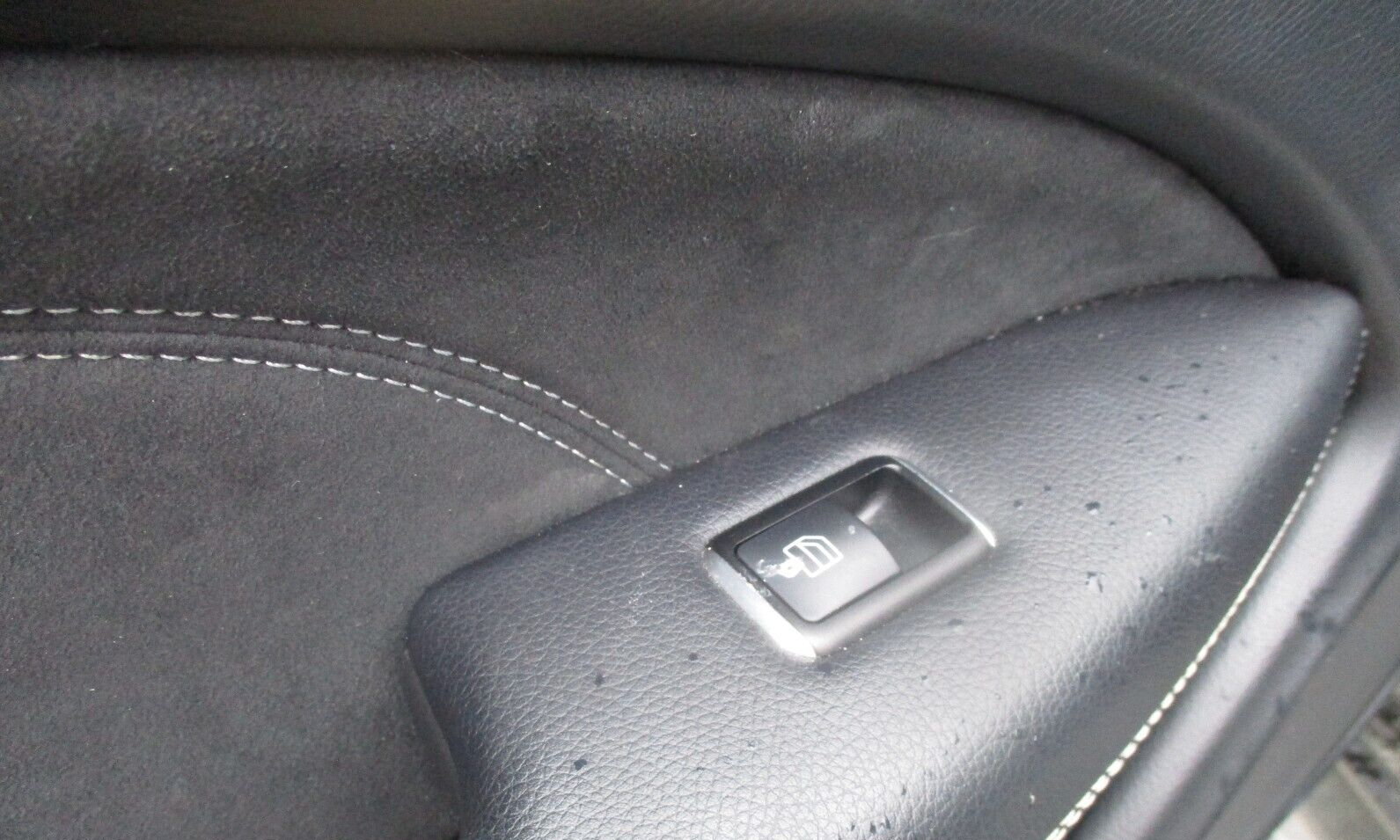 2012 MERCEDES C CLASS COUPE W204 NSF PASSENGER LEFT SIDE FRONT DOOR CARD