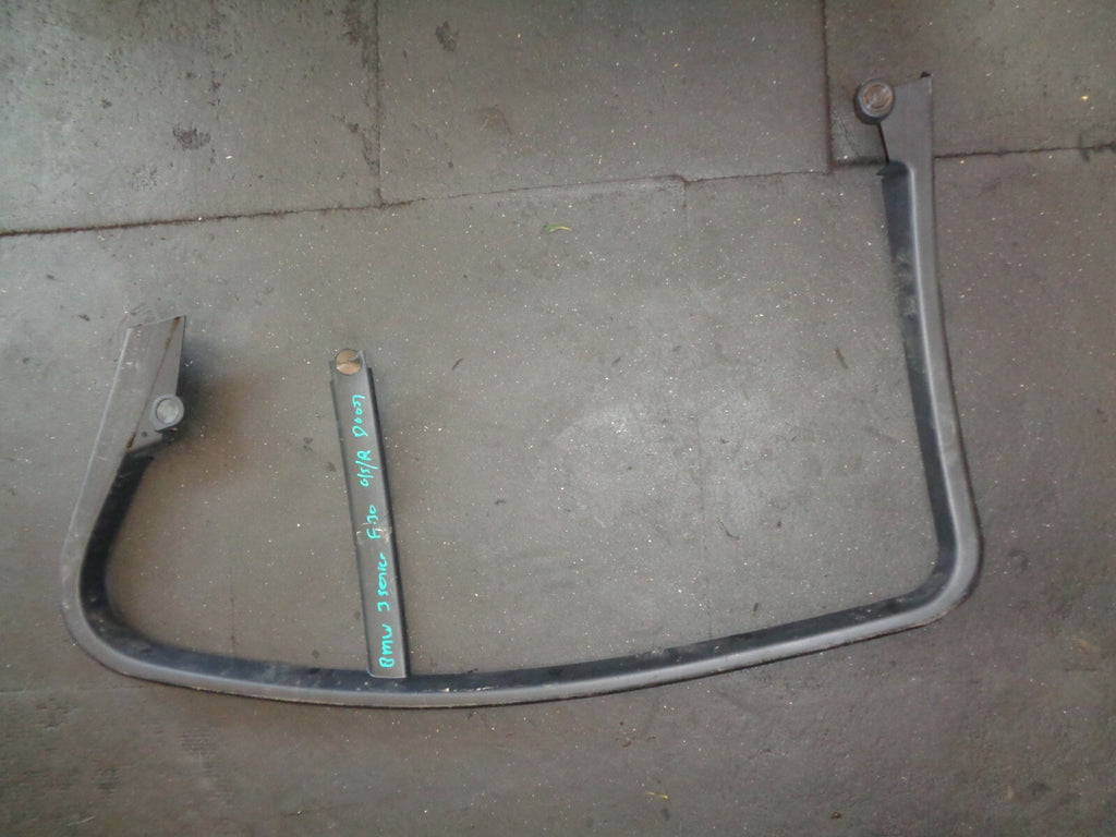 BMW 3 SERIES F30 2018 O/S/R DRIVER SIDE REAR COVER  WINDOW FRAME 7259709