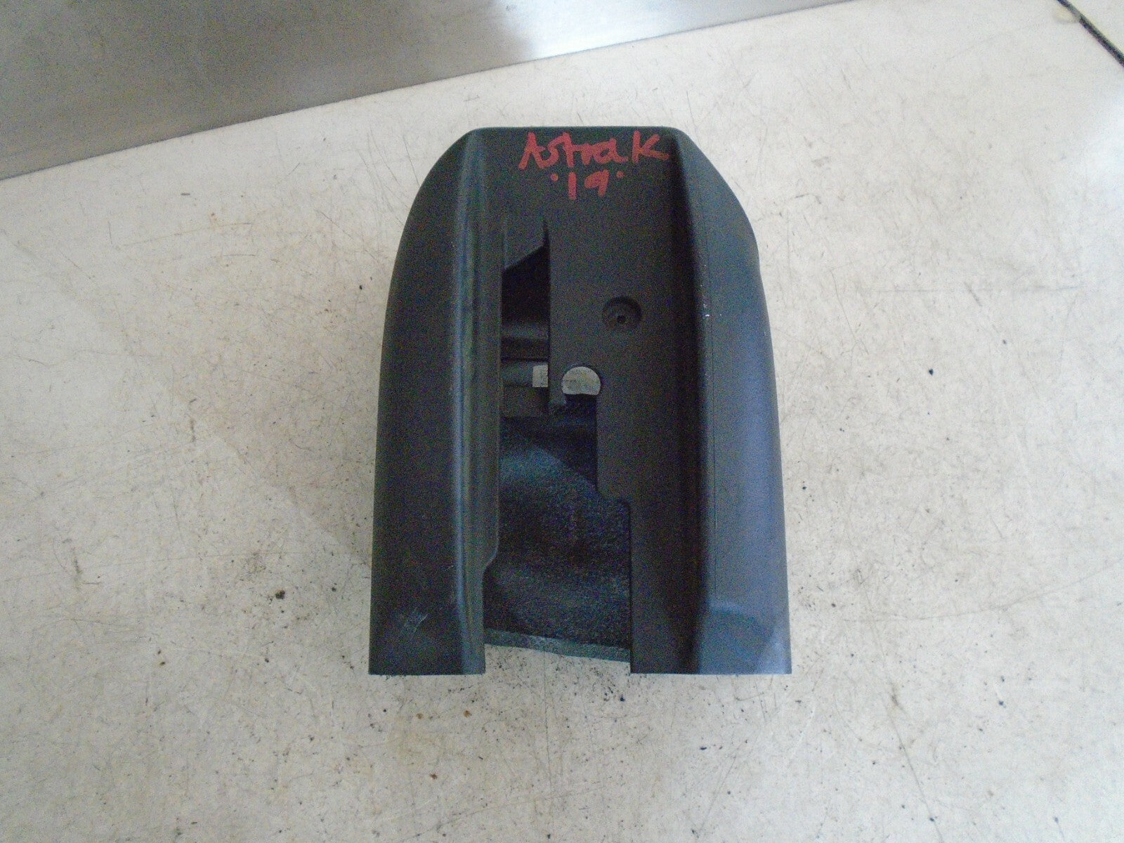 VAUXHALL ASTRA K 2019 STEERING COLUMN COVER TRIM 39096725