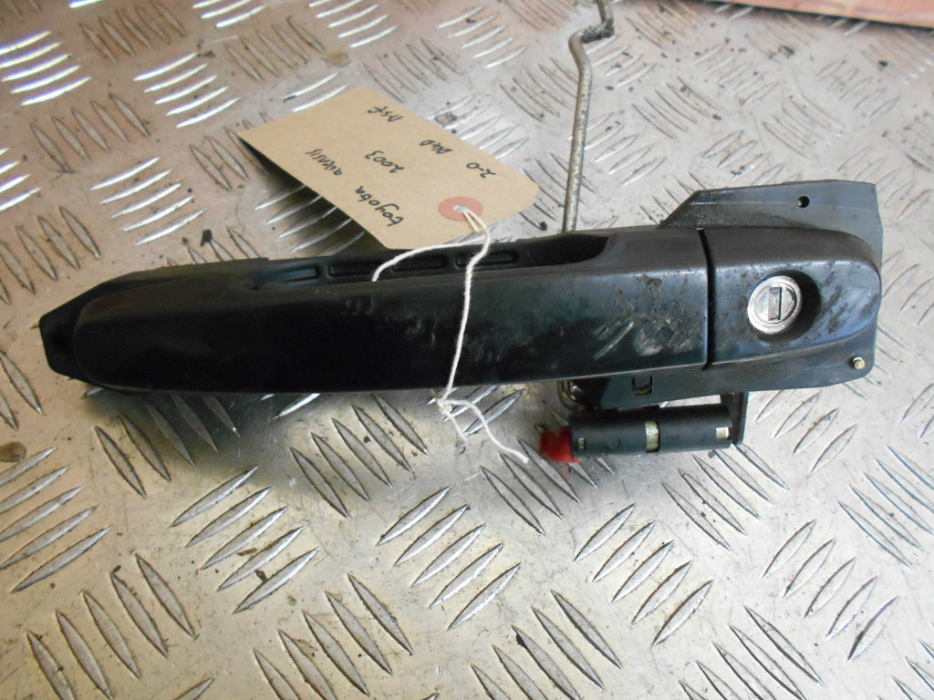 TOYOTA AVENSIS 2003 T25 NSF PASSENGER SIDE FRONT EXTERIOR DOOR HANDLE BLACK