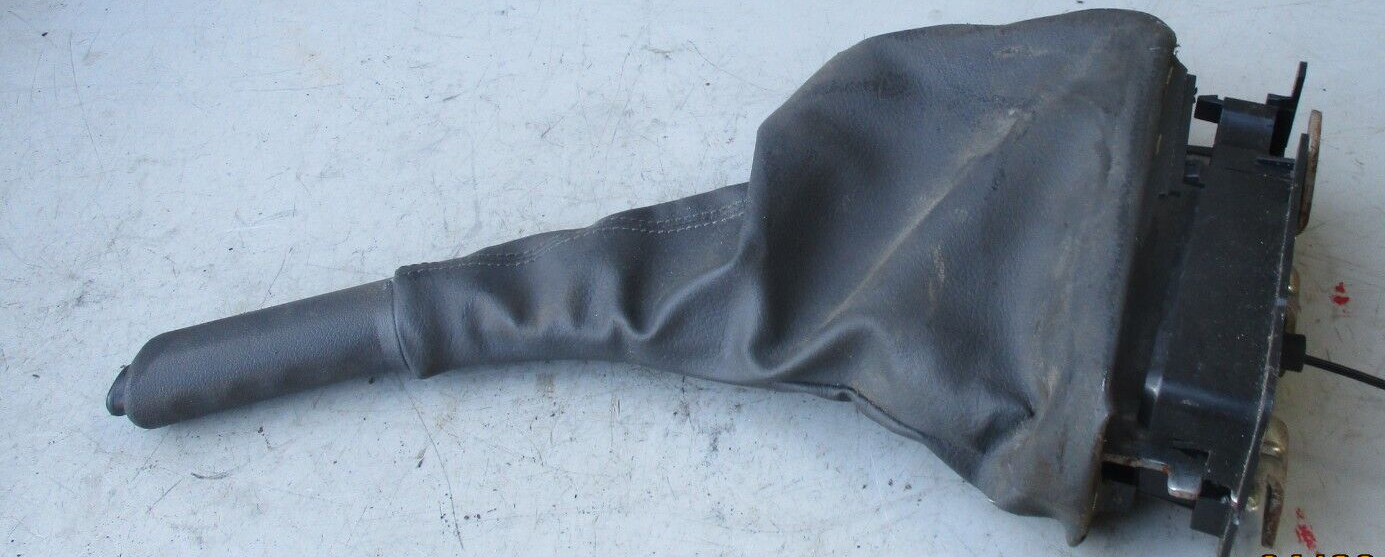 2017 VAUXHALL VIVARO HANDBRAKE LEVER 628428300