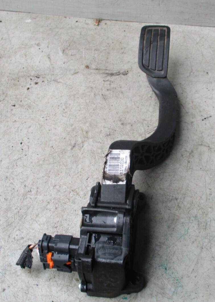 VAUXHALL CORSA SPEED ACCELERATOR THROTTLE PEDAL 86ET82