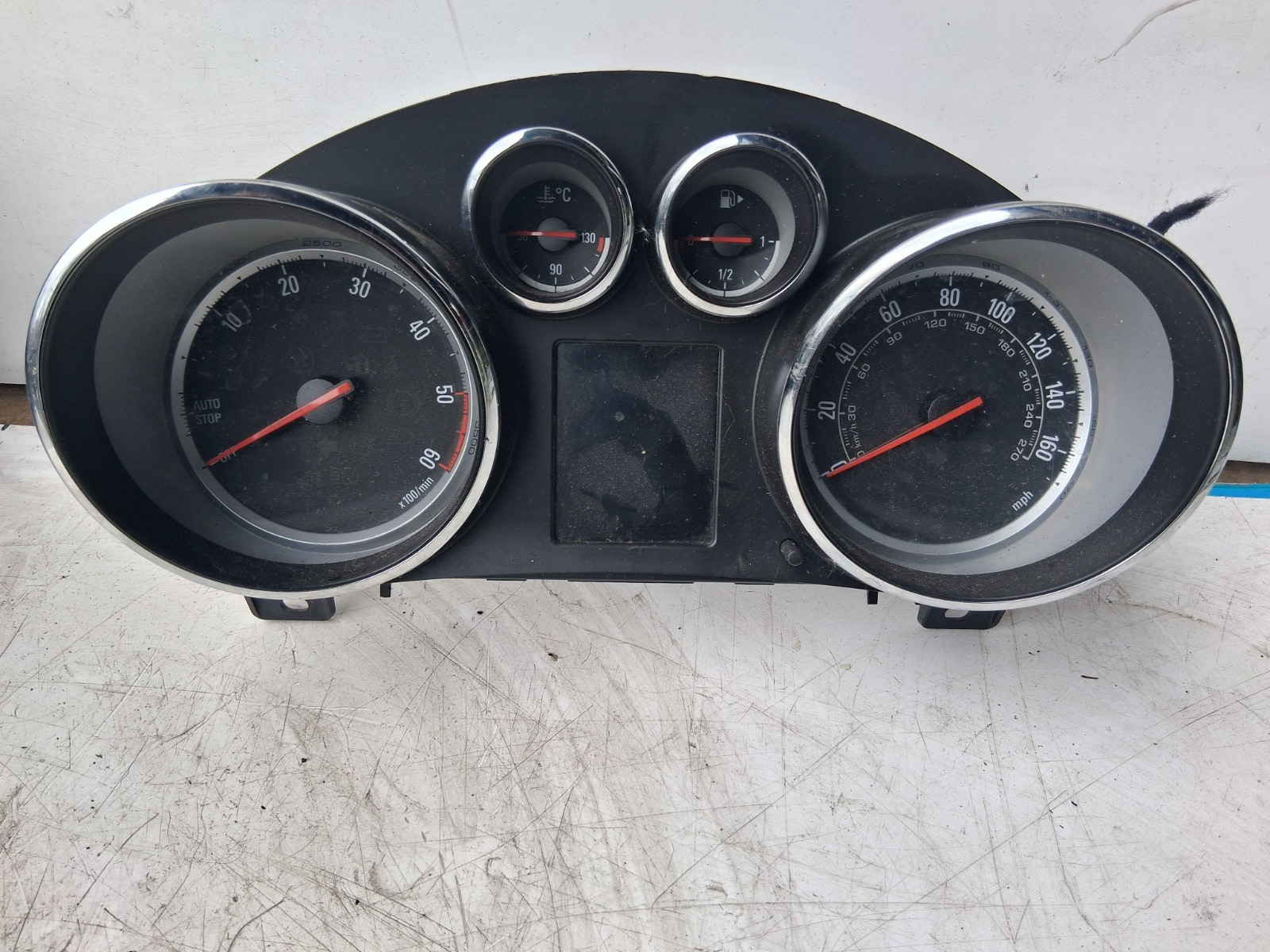 2013 VAUXHALL ASTRA J SPEEDOMETER SPEEDO INSTRUMENT CLUSTER 769317420