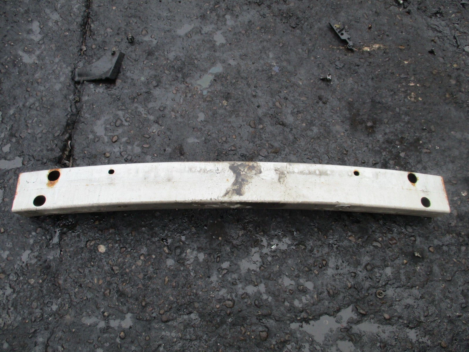 2015 NISSAN JUKE F15 REAR BUMPER REINFORCEMENT CRASH BAR