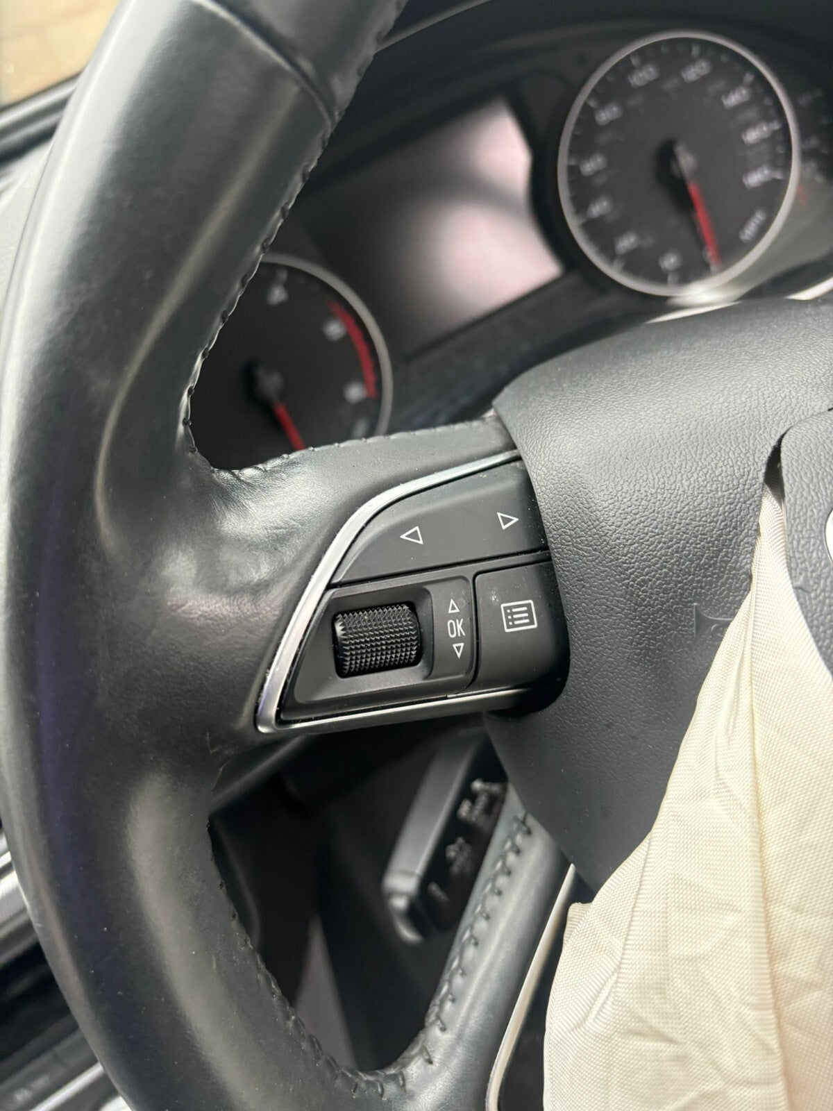 2017 AUDI A6 FACELIFT C7 4G MULTI FUNCTION LEATHER STEERING WHEEL