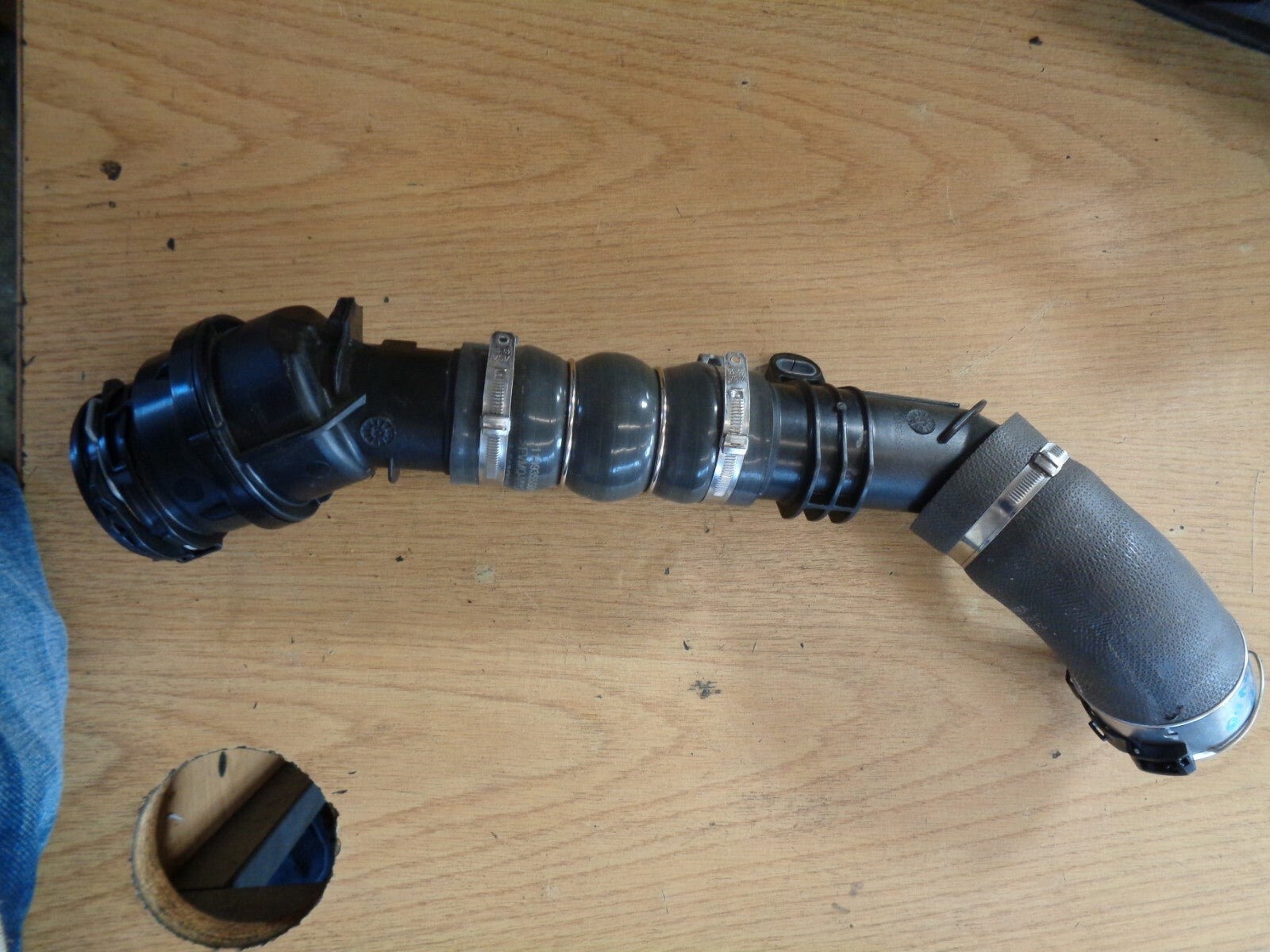 NISSAN QASHQAI 2018 J11 1.5 DCI INTERCOOLER PIPE HOSE 1199355S01