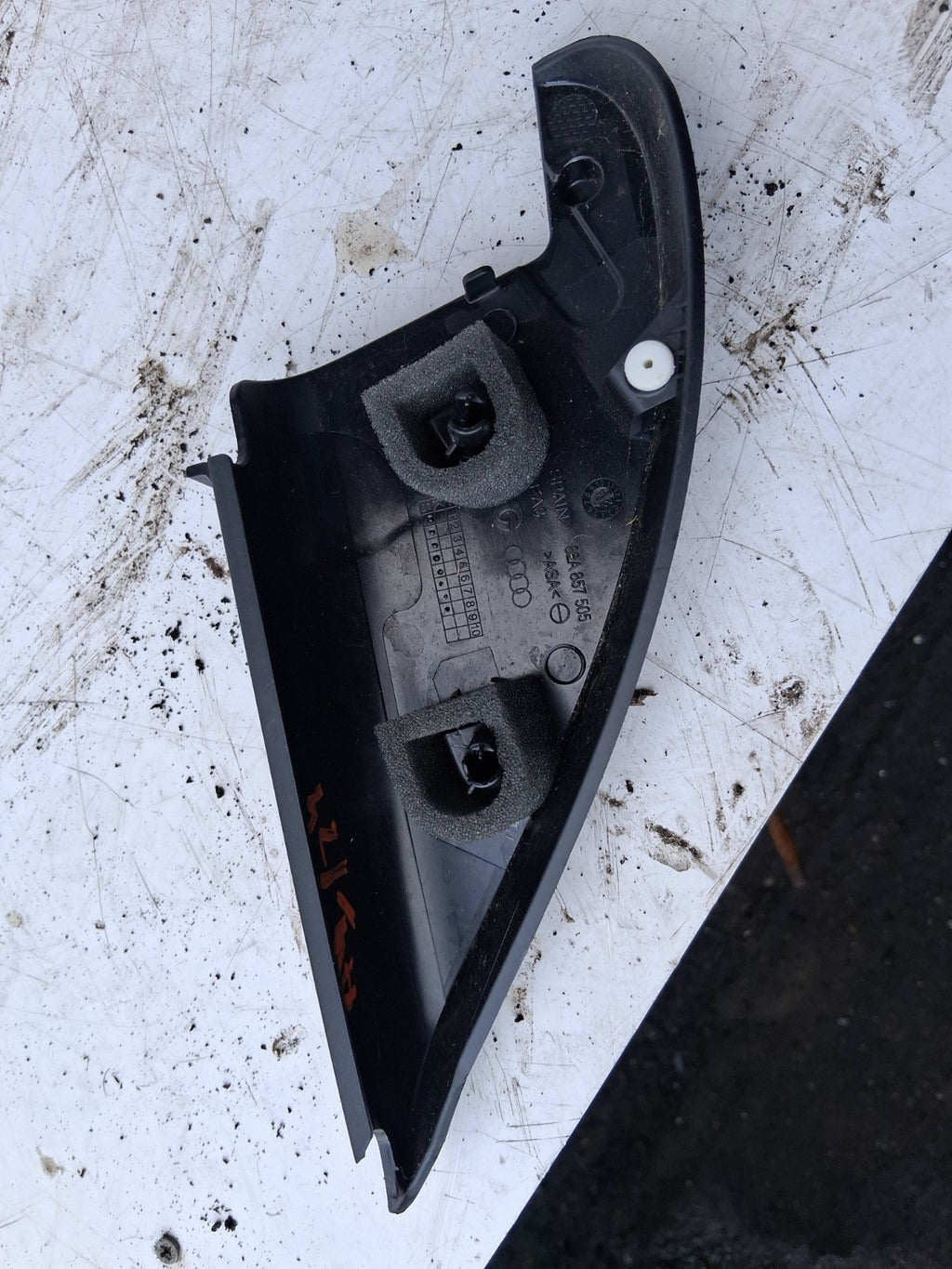 2024 AUDI A1 S LINE MK2 NSF PASSENGER SIDE FRONT LEFT DOOR TRIM 82A857505