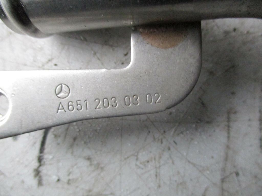 MERCEDES GLA220 2.1 170HP 2014 HARD METAL COOLANT HOSE PIPE SUPPORT A6512030302
