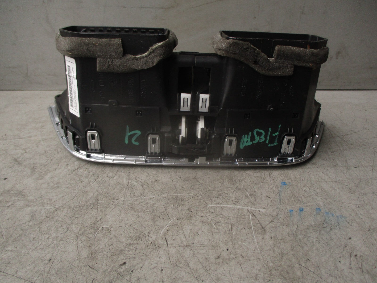 2021 FORD FIESTA MK8 CENTRE DASHBOARD AIR VENTS HAZARD SWITCH H1BB19K617