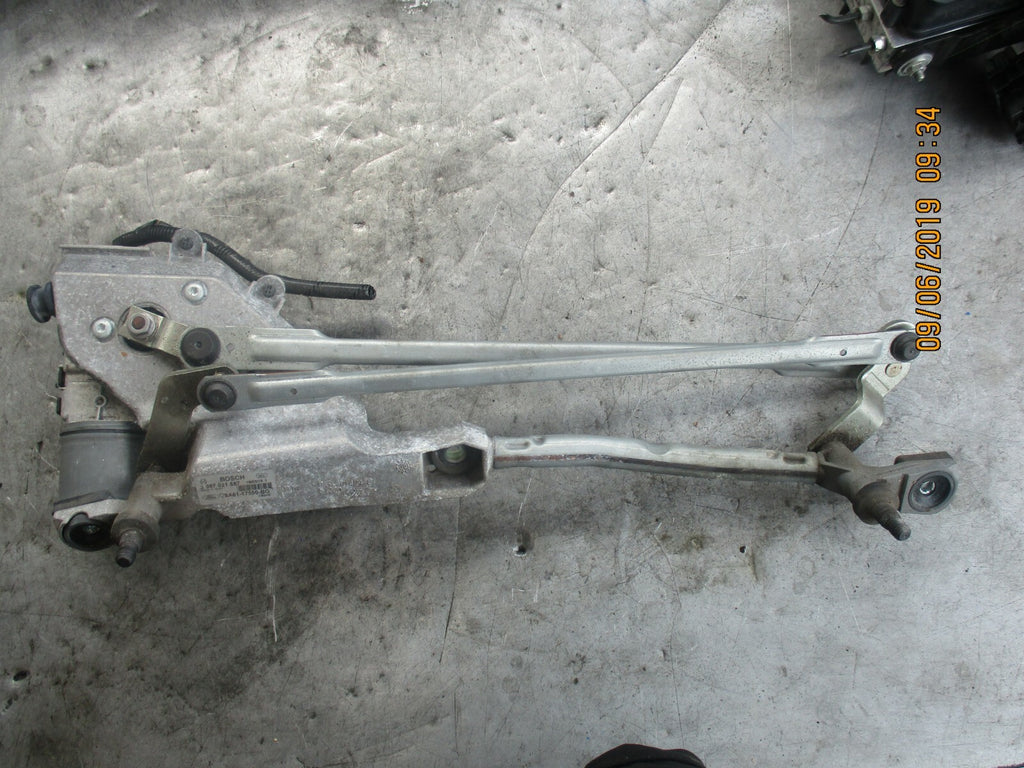 FORD FIESTA MK7 WINDSCREEN WIPER MOTOR LINKAGE 8A6117B571BB