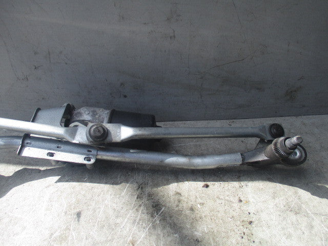 2006 BMW 1 SERIES E87 WINDSCREEN WIPER MOTOR 404914
