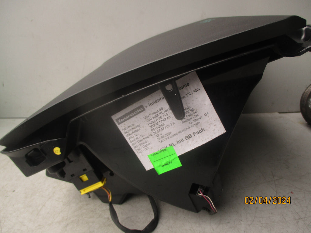 2008 VOLKSWAGEN PASSAT GLOVE BOX STORAGE COMPARTMENT 3C2857114