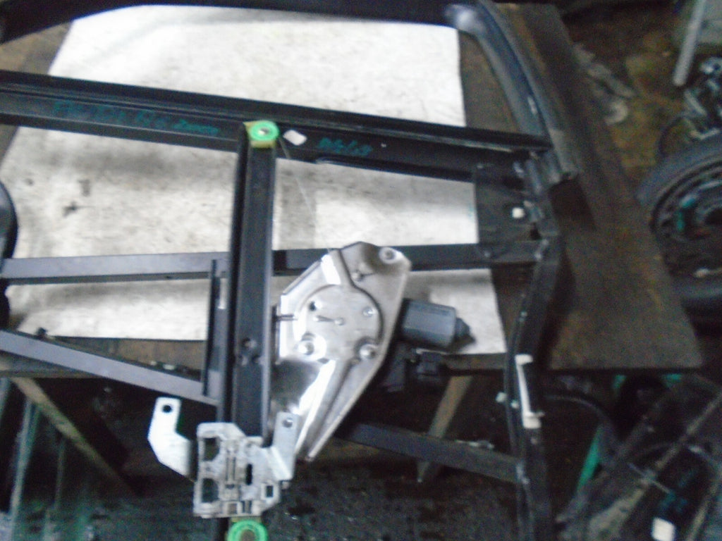 AUDI A6 2001 C5 OSR REAR DRIVER SIDE WINDOW REGULATOR MECHANISM 4B0839398