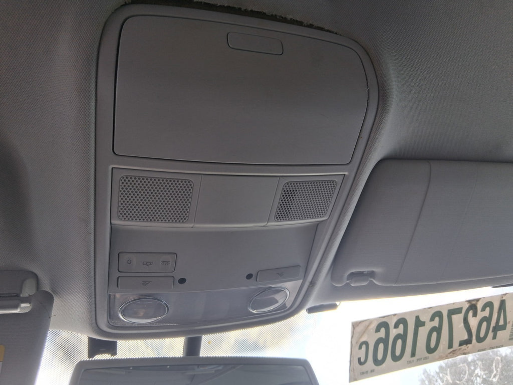 2012 VW VOLKSWAGEN GOLF MK6 FRONT INTERIOR ROOF READING LIGHT