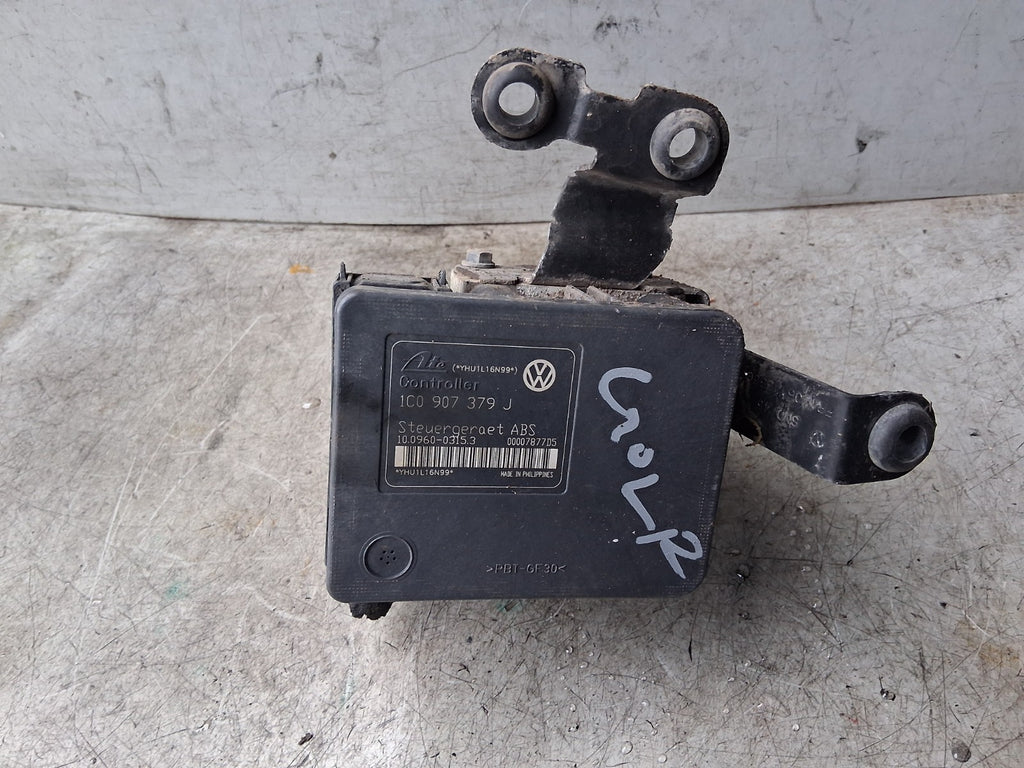 2002 VW VOLKSWAGEN GOLF MK4 ABS PUMP CONTROL MODULE 1C0907379J