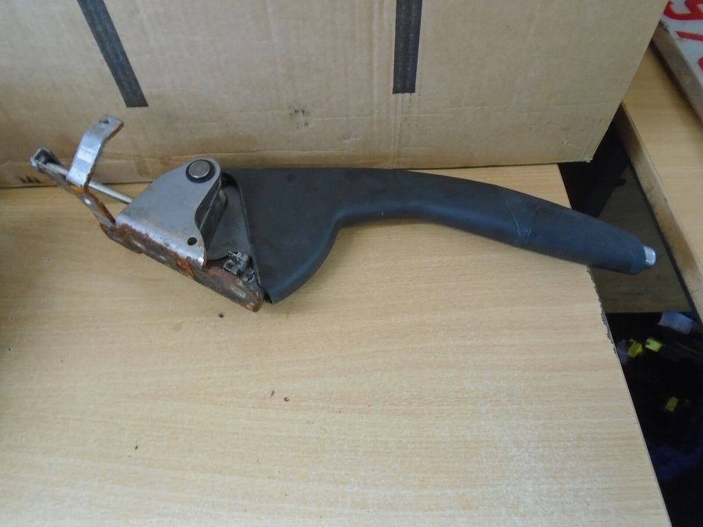 RENAULT CLIO MK4 2019 0.9 PETROL HANDBRAKE HANDLE LEVER