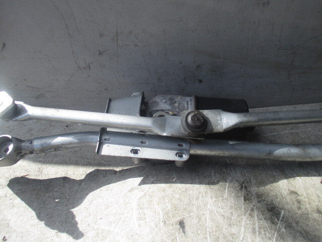 2006 BMW 1 SERIES E87 WINDSCREEN WIPER MOTOR 404914