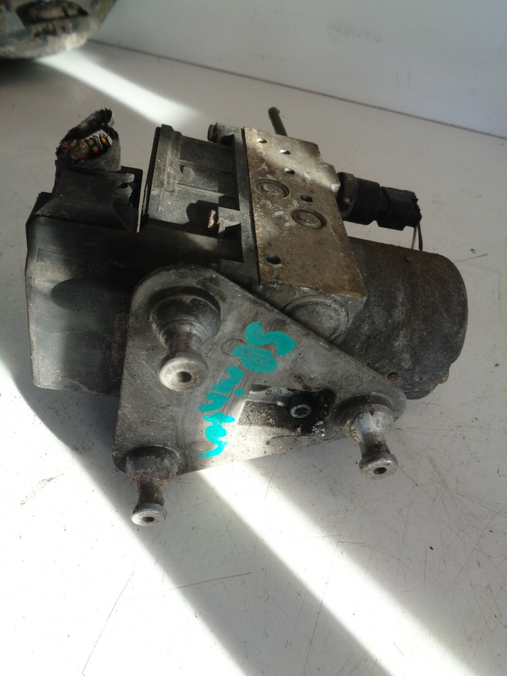 MERCEDES BENZ SPRINTER 2006 314 LWB 2.3 PETROL ABS PUMP A0004469489