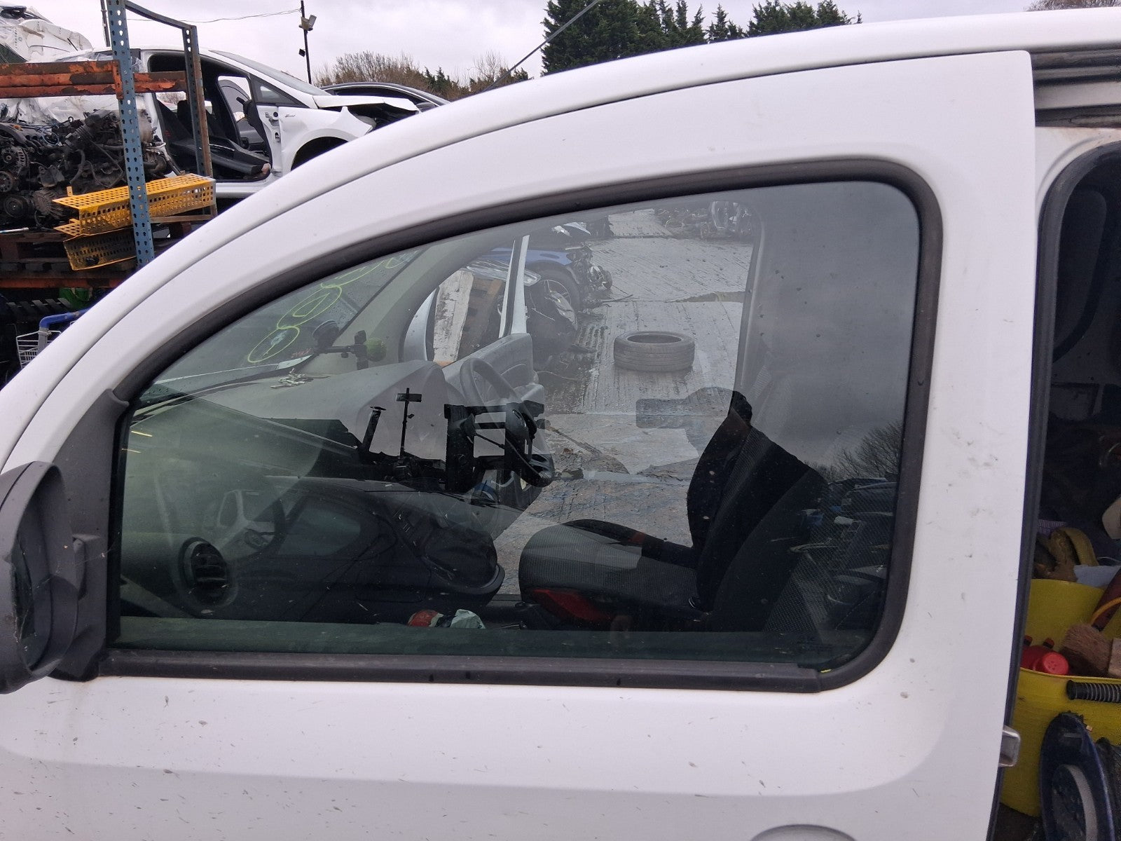 2016 MERCEDES CITAN W415 NSF PASSENGER SIDE FRONT LEFT WINDOW GLASS