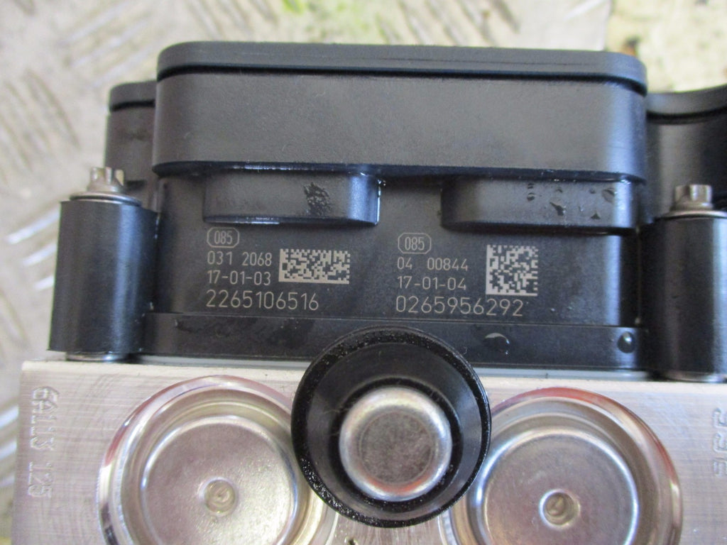 VAUXHALL CORSA E 2017 1.4 PETROL ABS BRAKE PUMP 2265106516 0265956292 BDP