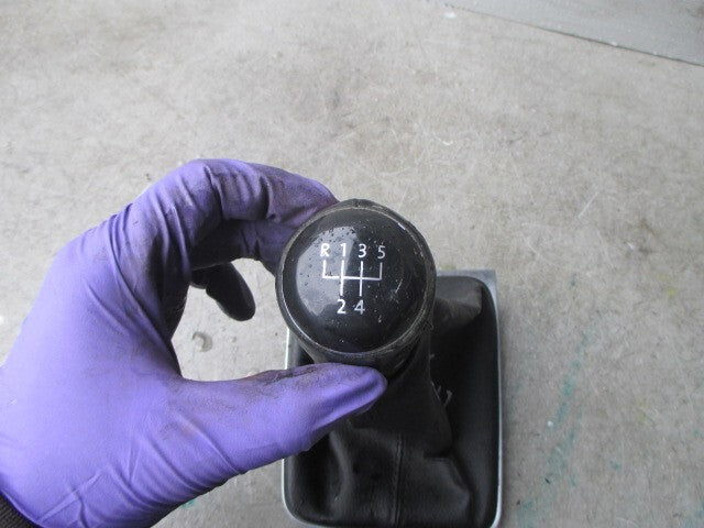 2012 VW GOLF MK7 5 SPEED GEAR KNOB