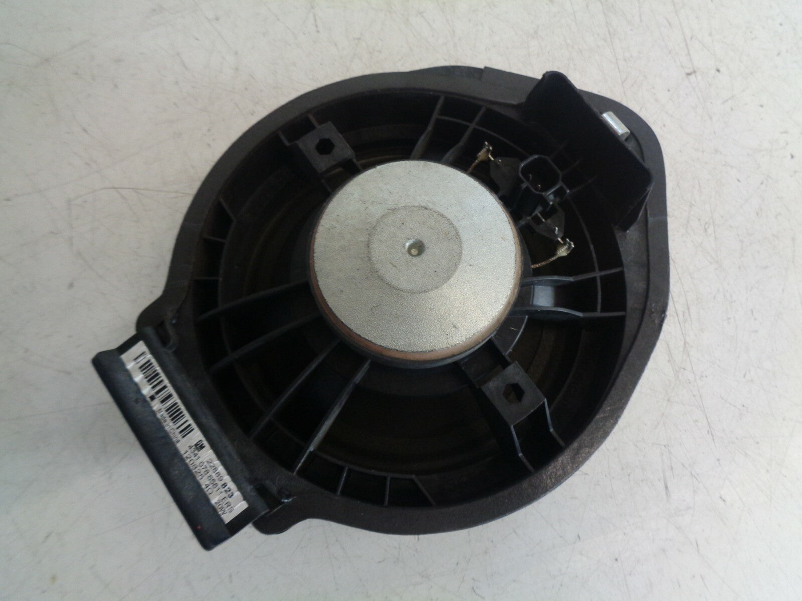 VAUXHALL MOKKA 2013 MK1 NSR PASSENGER SIDE REAR DOOR SPEAKER 22889823