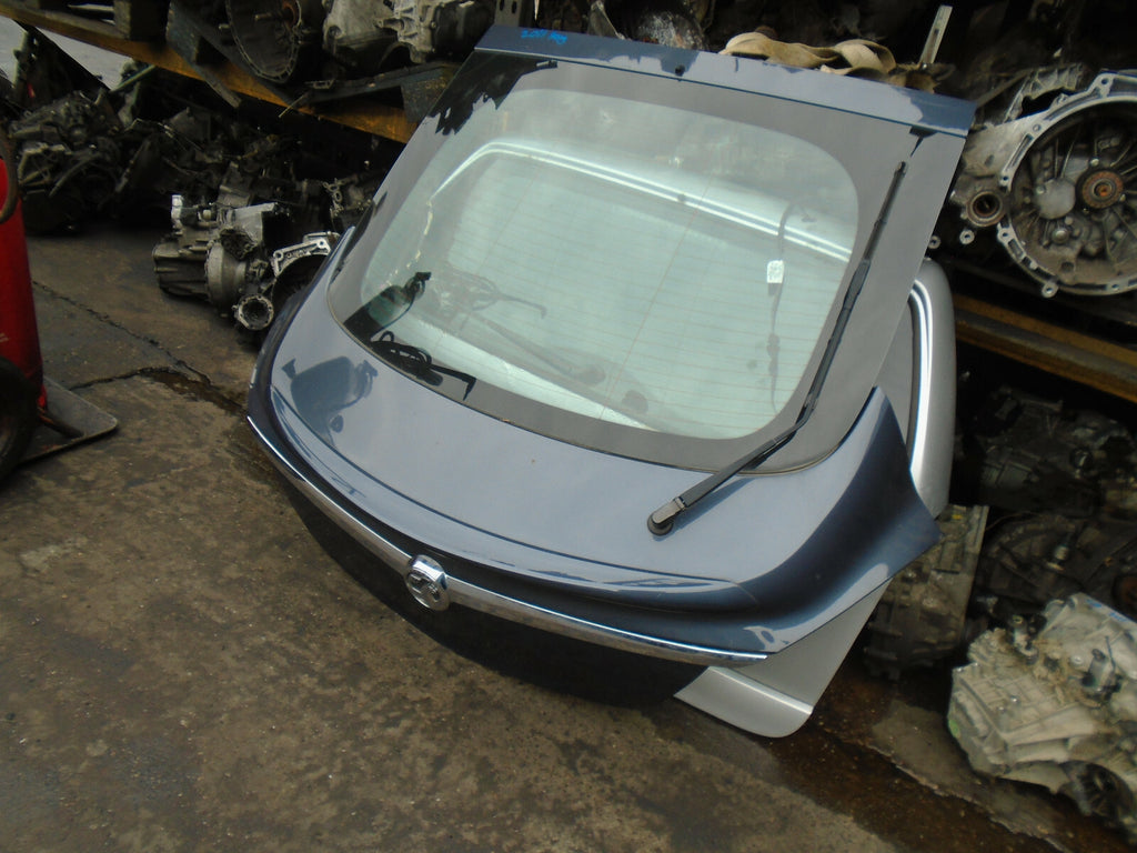 VAUXHALL INSIGNIA A 2011 REAR COMPLETE BOOTLID TAILGATE BLUE GREY