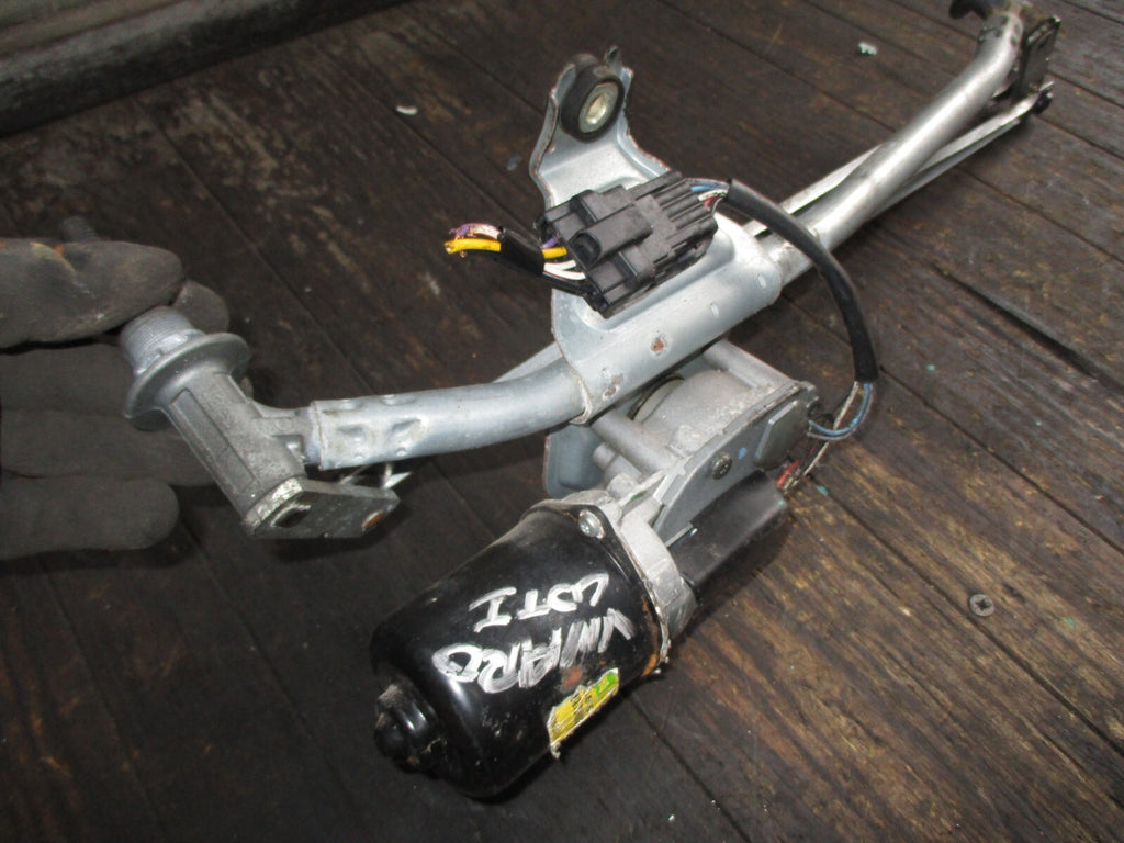 VAUXHALL VIVARO 2013 FRONT WINDSCREEN WIPER MOTOR LINKAGES