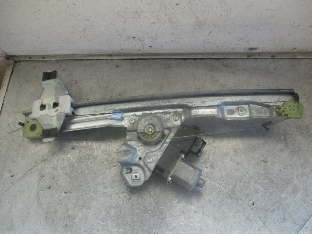 PEUGEOT 308 MK1 NSF PASSENGER SIDE FRONT WINDOW MOTOR 9657247680