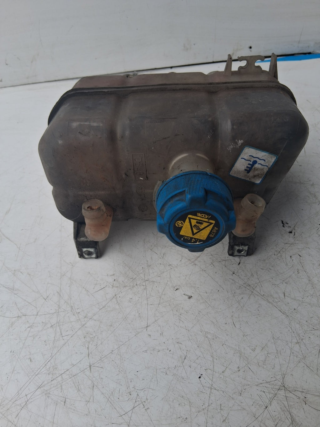 2016 PEUGEOT BOXER MK3 COOLANT WATER EXPANSION OVERFLOW TANK