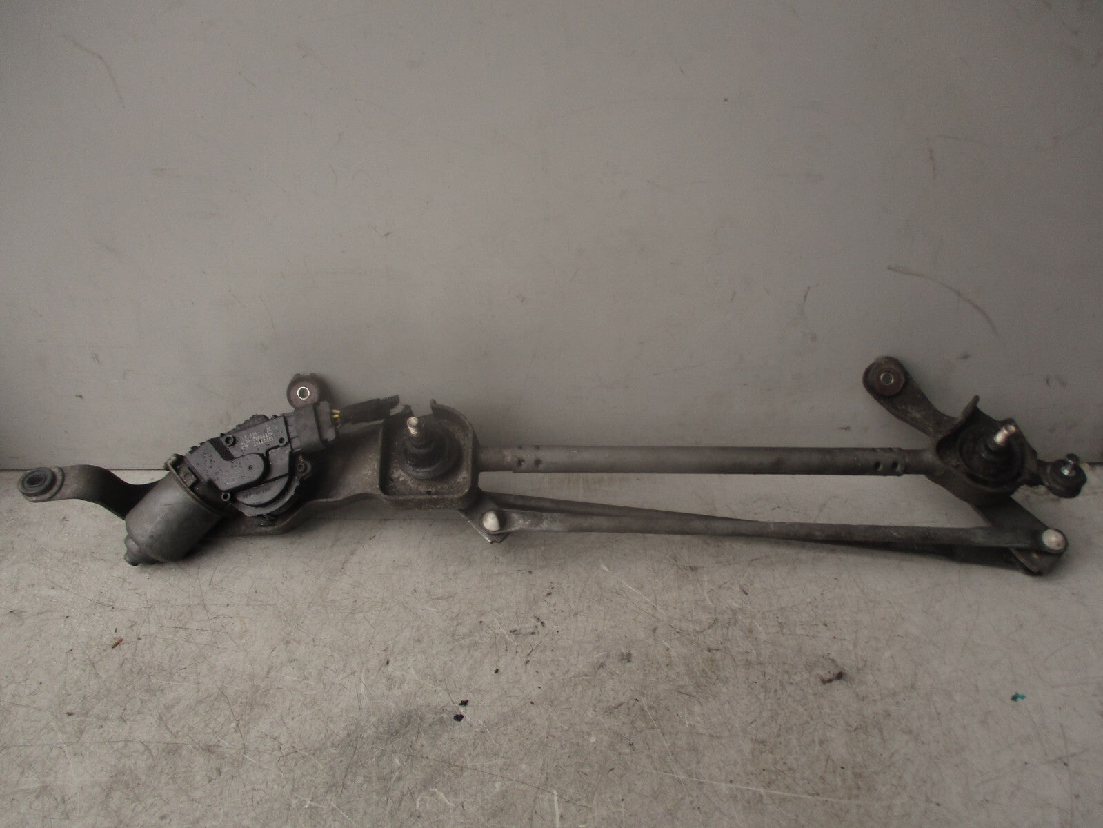 2013 VAUXHALL INSIGNIA MK1 FRONT WINDSCREEN WIPER MOTOR & LINKAGE 13227393