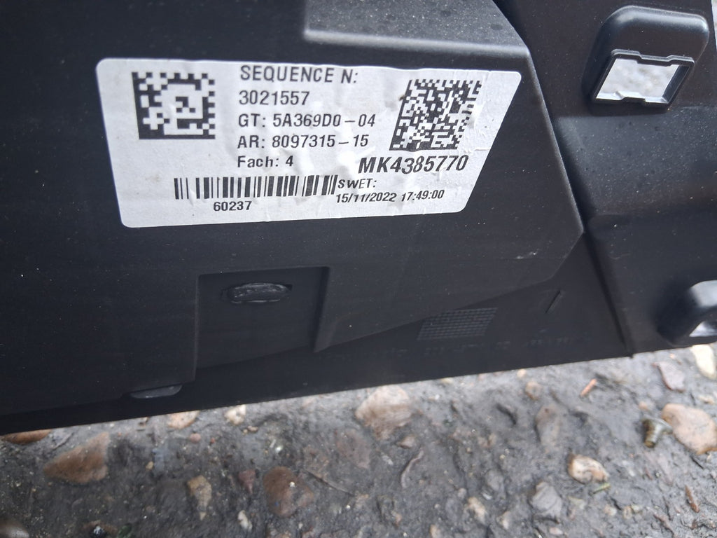 2022 BMW 2 SERIES F44 CENTRE CONSOLE WITH LEATHER ARMREST 5A369D0