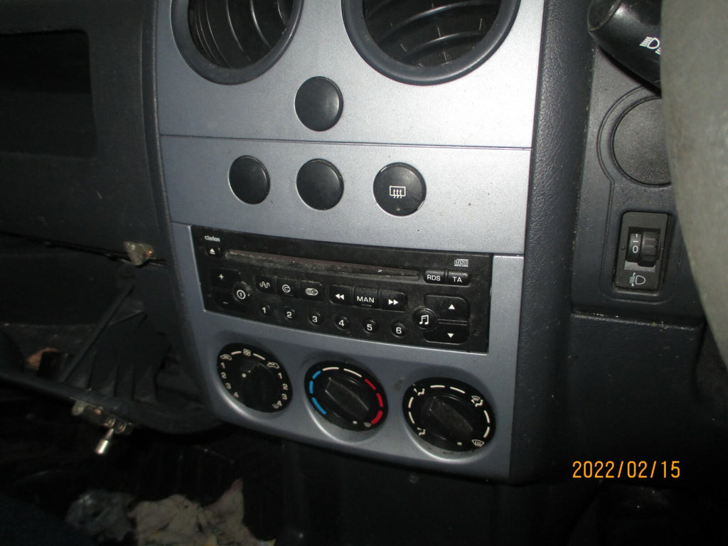 PEUGEOT PARTNER 2010 MK1 RADIO CD PLAYER STEREO HEAD UNIT