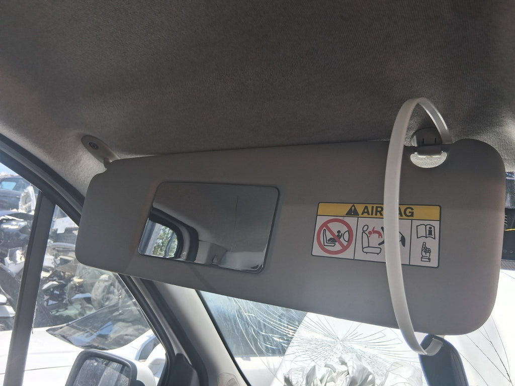 2025 RENAULT TRAFIC X82 MK3 NSF PASSENGER SIDE FRONT LEFT SUN VISOR SHADE