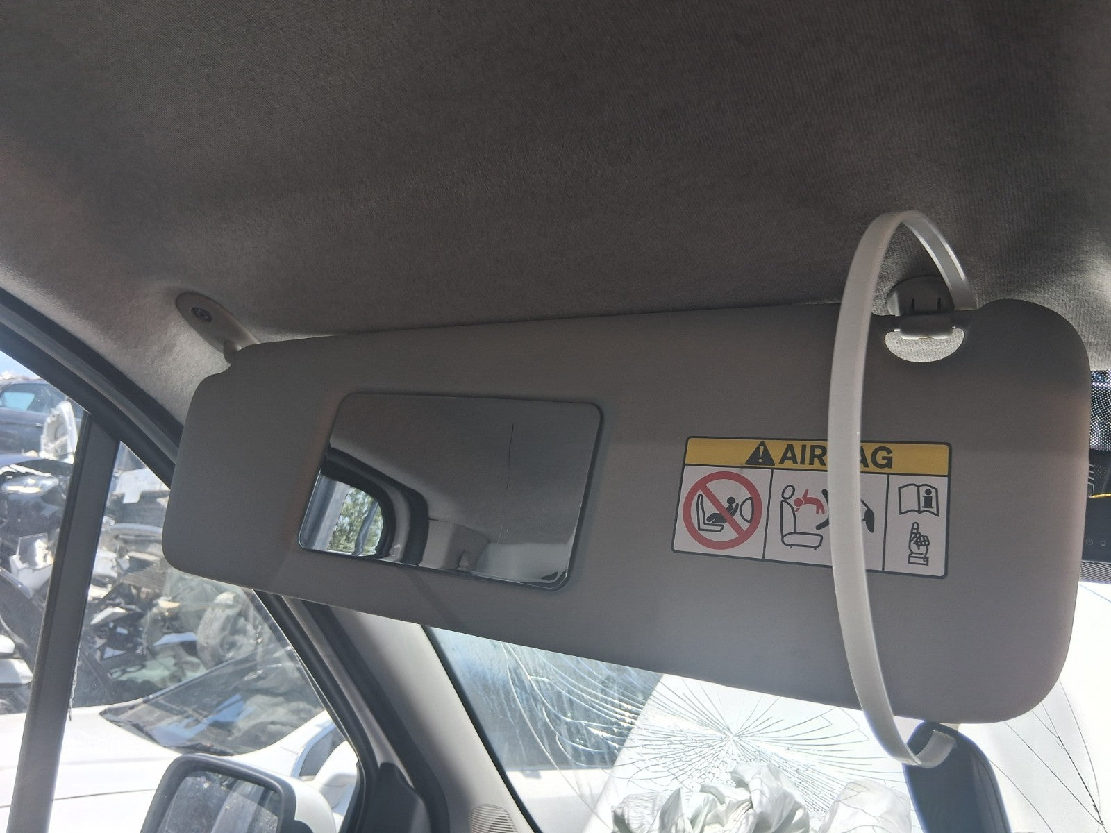 2025 RENAULT TRAFIC X82 MK3 NSF PASSENGER SIDE FRONT LEFT SUN VISOR SHADE