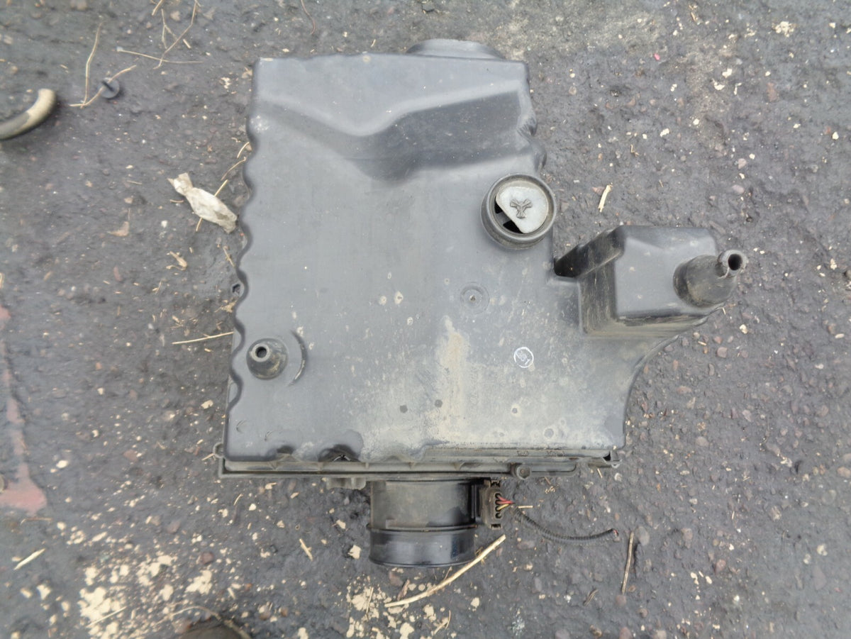 LAND ROVER DISCOVERY 2005 3 2.7 V6 AIR FILTER BOX 4619685911