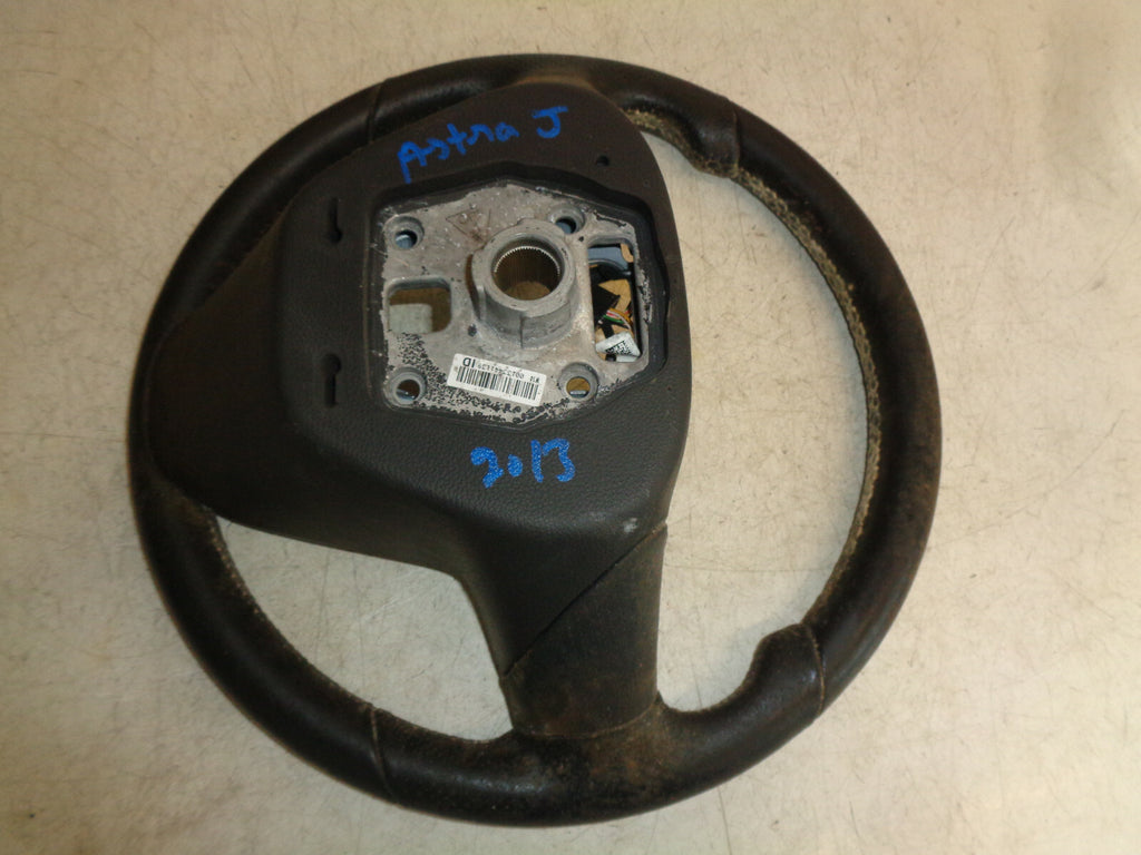 VAUXHALL ASTRA J 2013 MK6 MULTIFUNCTION STEERING WHEEL 13351028