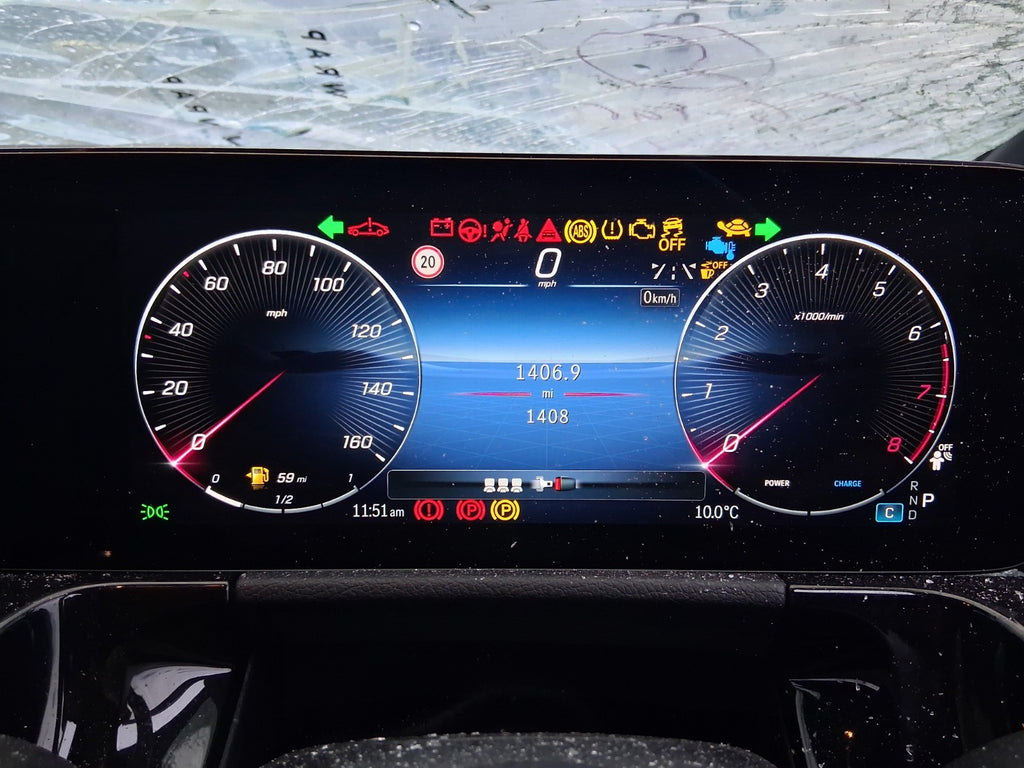 2025 MERCEDES BENZ GLA 180 H247 DASH DISPLAY SCREEN SAT NAV INSTRUMENT CLUSTER