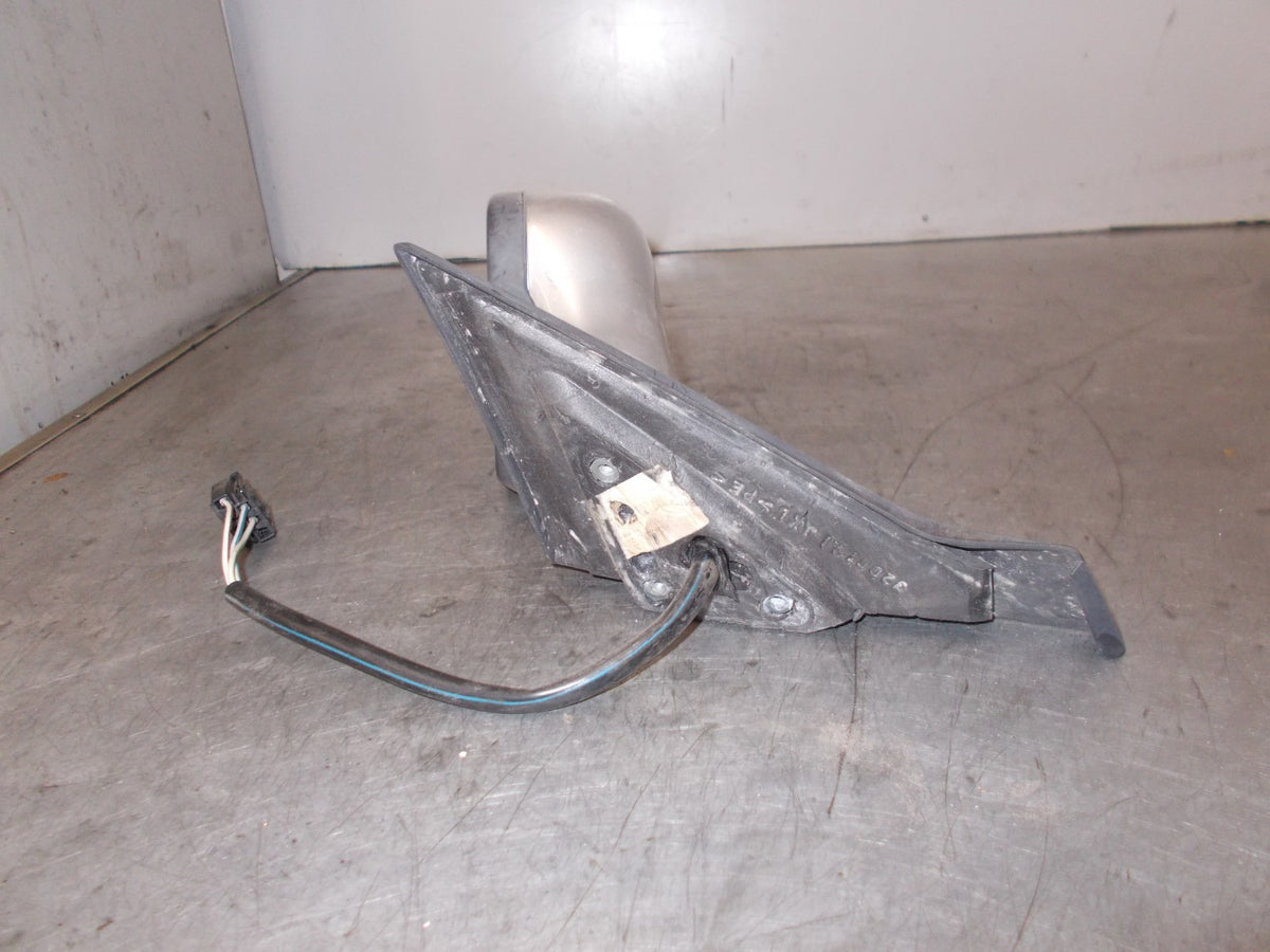 VOLKSWAGEN PASSAT B5 MK3 NS PASSENGER SIDE ELECTRIC DOOR WING MIRROR SILVER