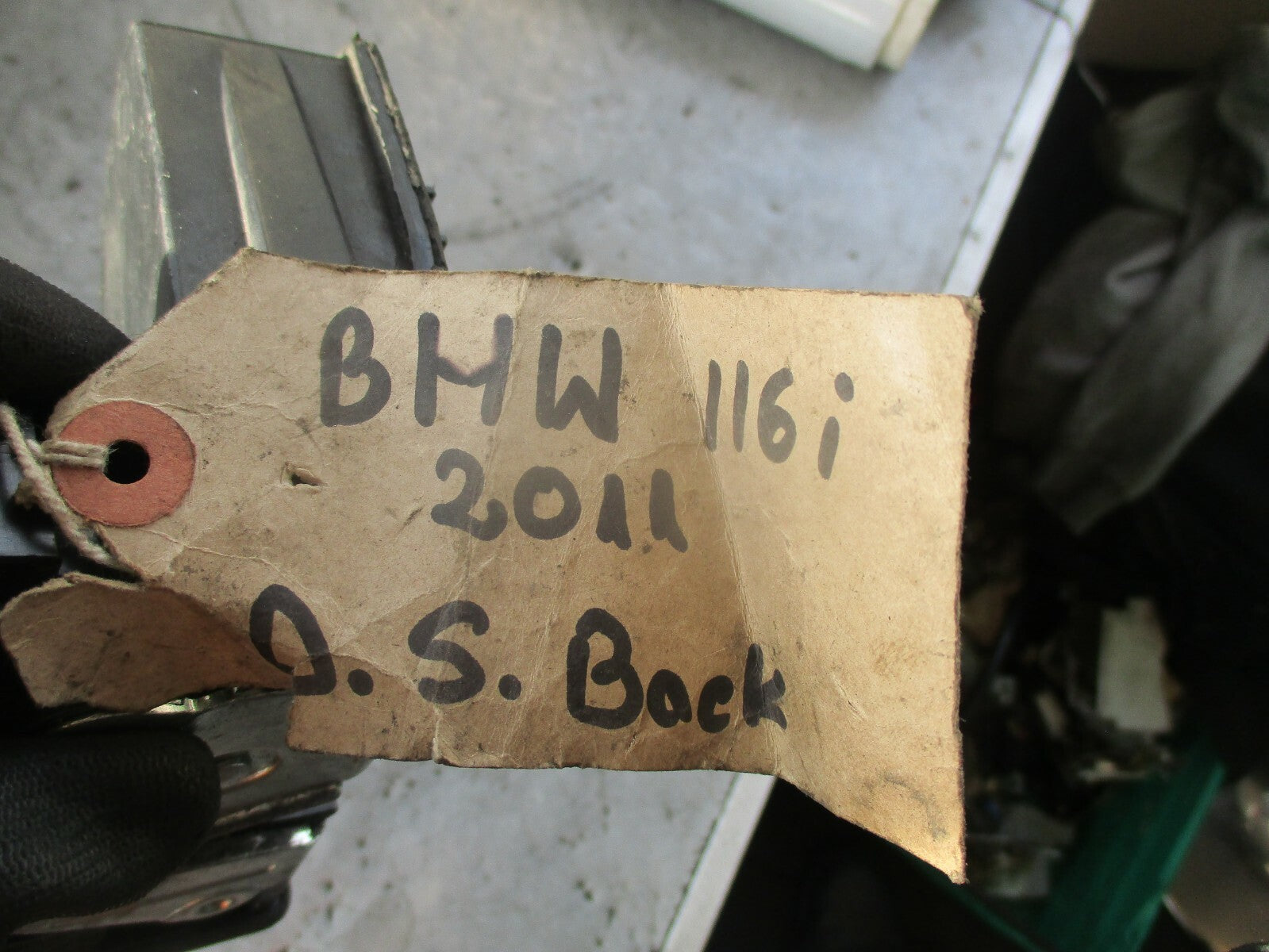 BMW 1 SERIES OFF DRIVER SIDE REAR DOOR LOCK MECH OSR A053702