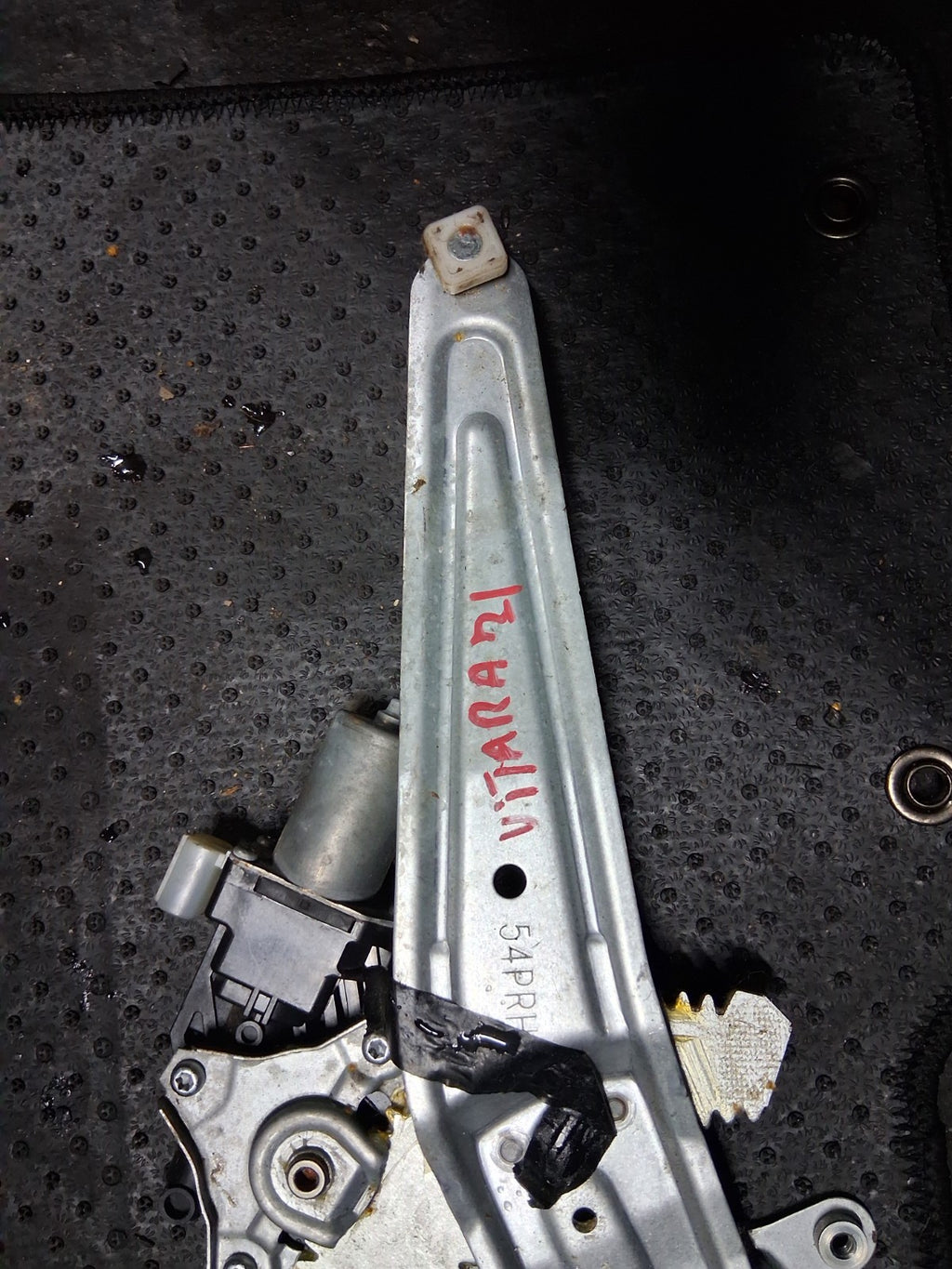 2022 SUZUKI VITARA MK4 OSR DRIVER SIDE REAR WINDOW MOTOR & REGULATOR 8353061M00