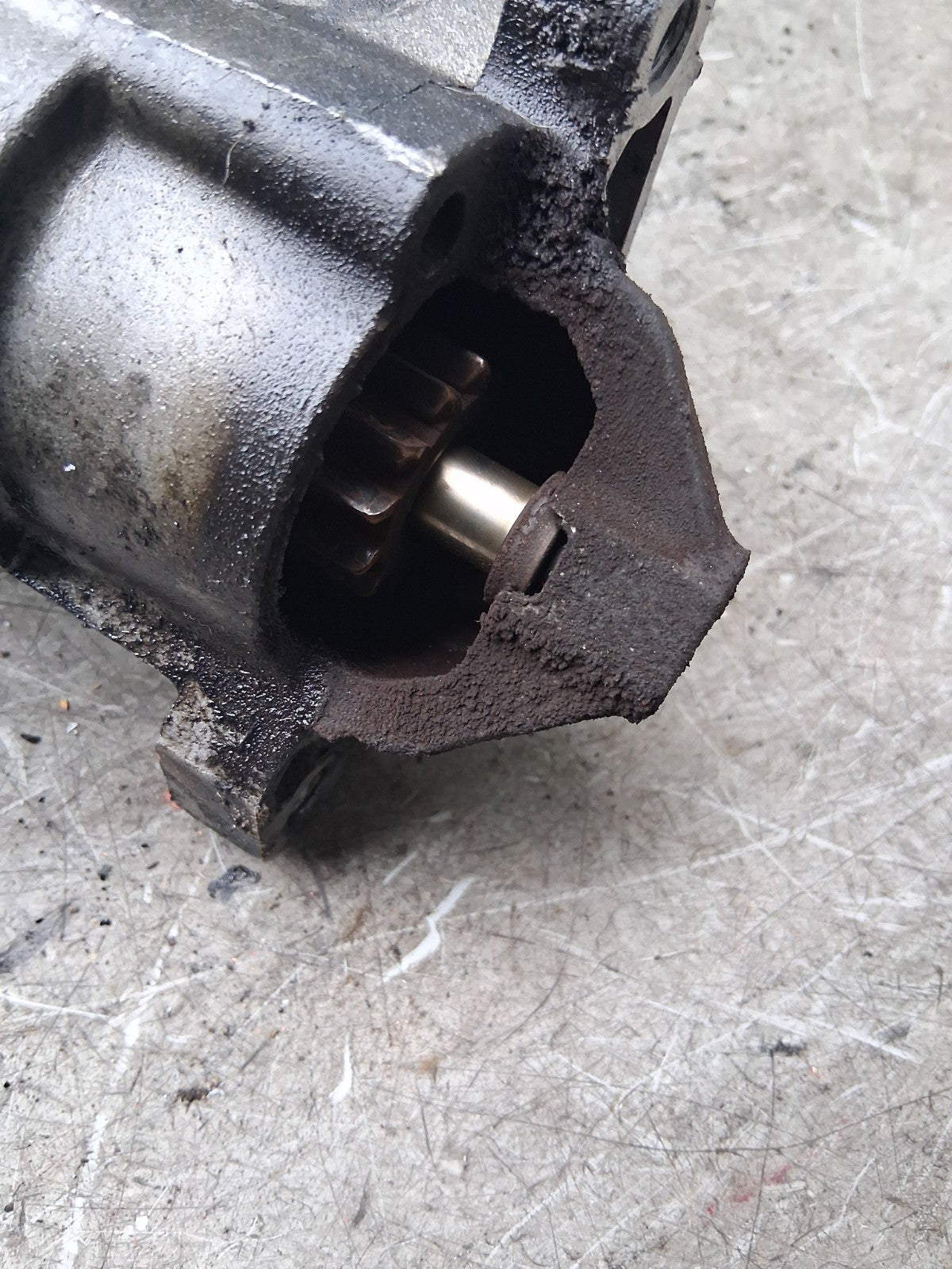 2005 RENAULT MEGANE MK2 1.5 DIESEL STARTER MOTOR 8200426577