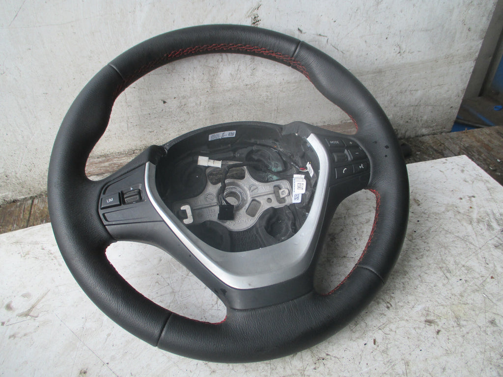 BMW 1 SERIES F20 2018 3 SPOKE MULTIFUNCTION STEERING WHEEL 62560184