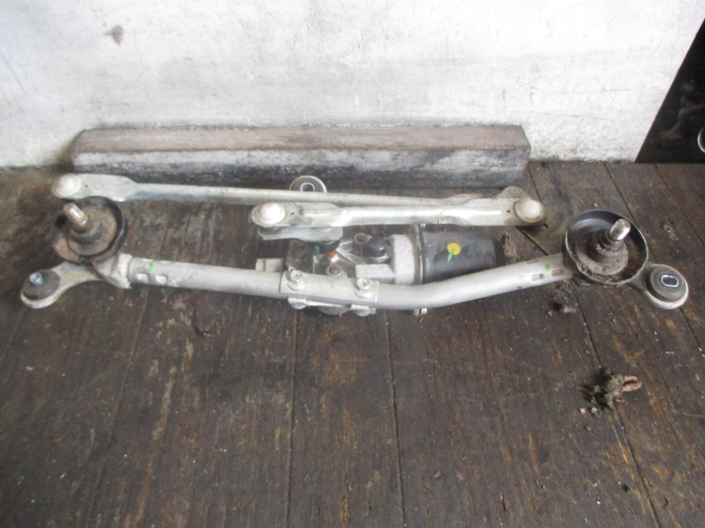 NISSAN MICRA 2014 K13 FRONT WIPER MOTOR
