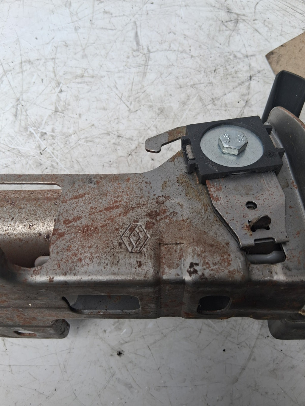 2023 RENAULT MASTER MK3 STEERING COLUMN WITH KEY 820040571F