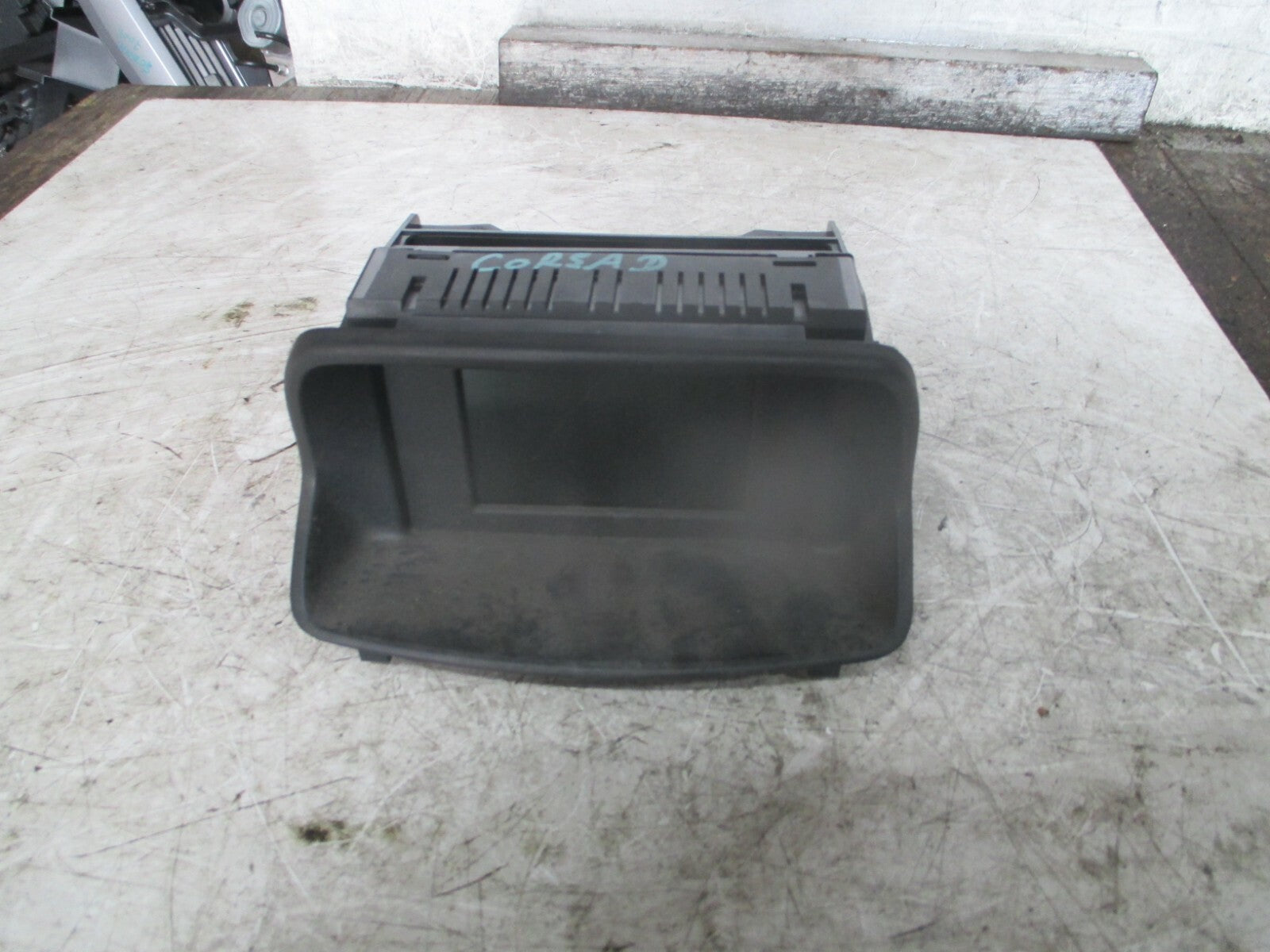 VAUXHALL CORSA D 2011 DASHBOARD SAT NAV DASH RADIO DISPLAY SCREEN 13452422