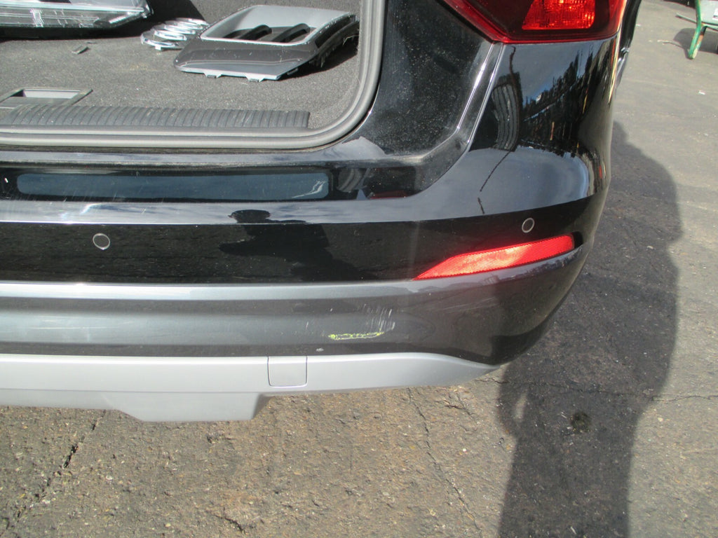 AUDI Q2 MK1 2020 COMPLETE REAR BUMPER & LOWER TRIM DIFFUSER BLACK