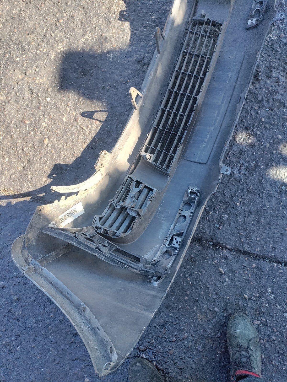 VW VOLKSWAGEN GOLF MK5 2005 FRONT BUMPER GREY