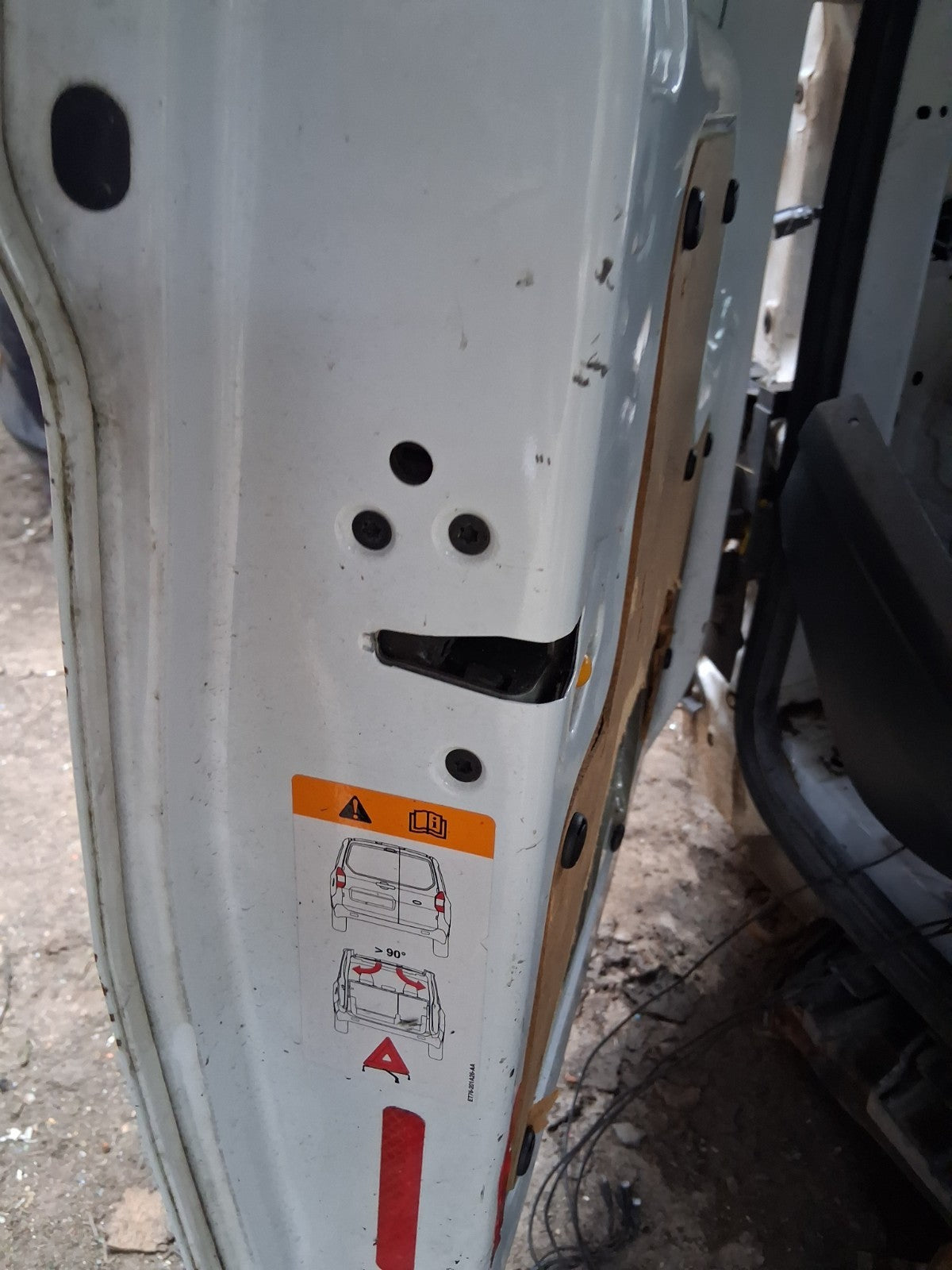 2015 FORD TRANSIT COURIER MK1 NS PASSENGER SIDE REAR COMPLETE DOOR WHITE