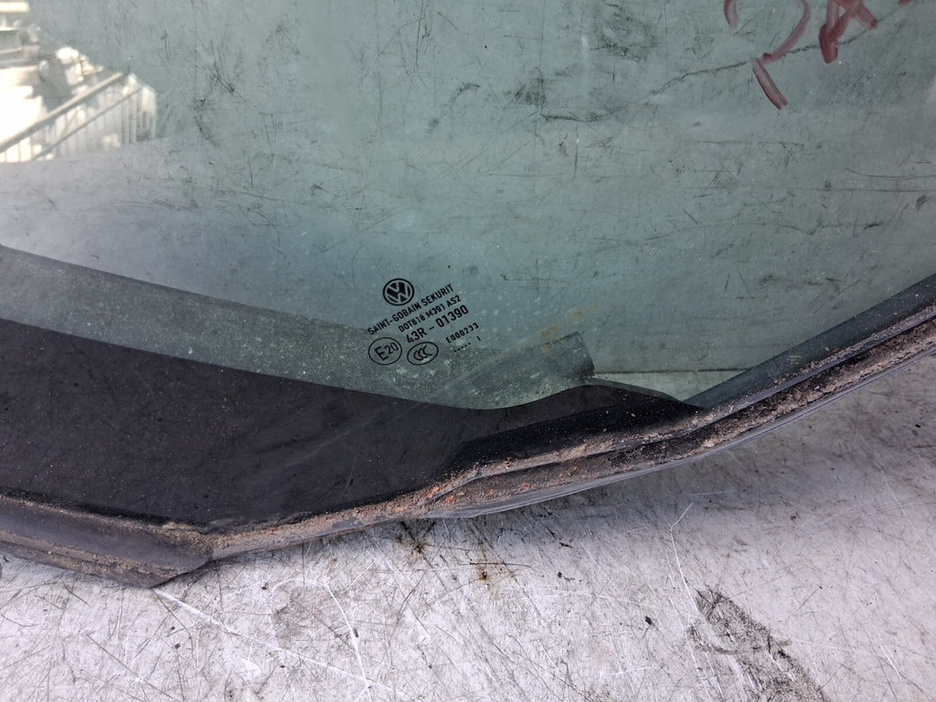 2021 VOLKSWAGEN PASSAT B8 OSR DRIVER SIDE REAR WINDOW QUARTER GLASS
